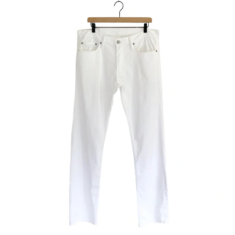 Levi’s White 514 Straight Leg Jeans with White Tab W34 L36